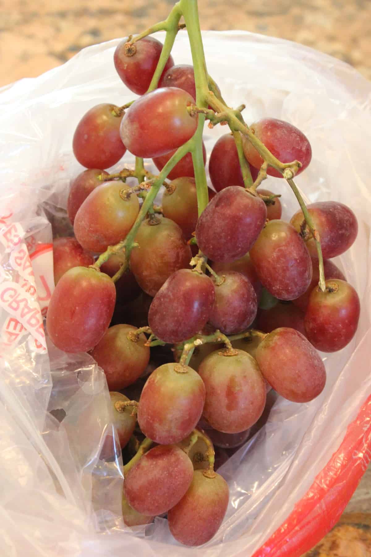 Red Seedless Grapes, 1 lb - Fry's Food Stores