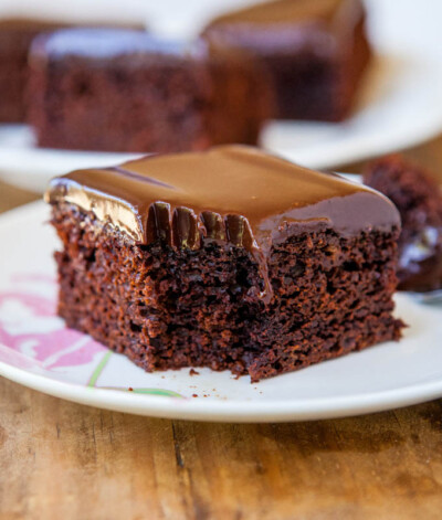 BEST EVER Chocolate Ganache Cake Recipe - Averie Cooks B