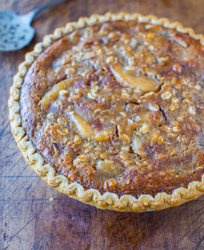 Caramel Apple Crumble Pie Recipe - Averie Cooks