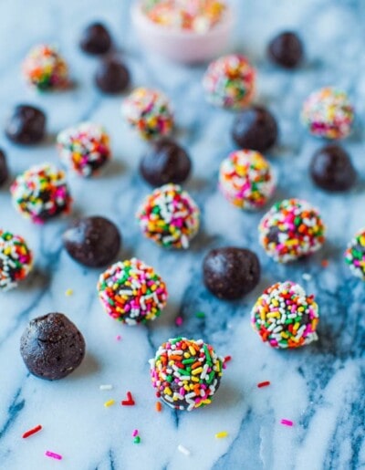 Healthy Fudgy Brownie Bites - Averie Cooks