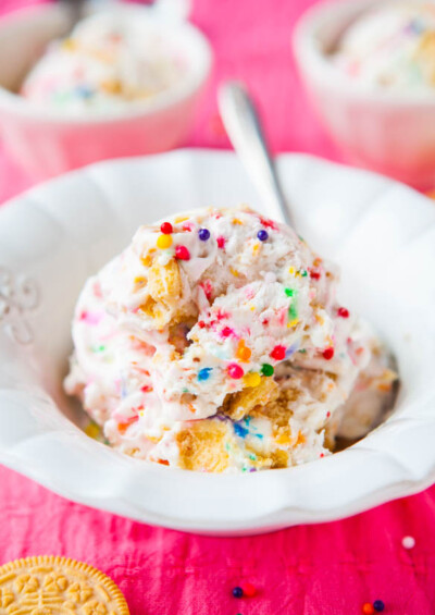 No-Churn Cake Batter Ice Cream (with Golden Oreos!) - Averie Cooks