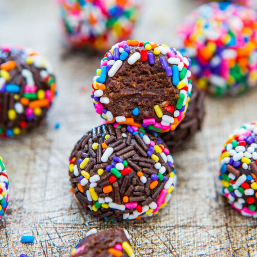 Chocolate Peanut Butter Mocha Powerballs - Averie Cooks