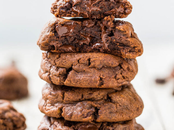 https://www.averiecooks.com/wp-content/uploads/2014/02/quadchoccookies-29-720x540.jpg