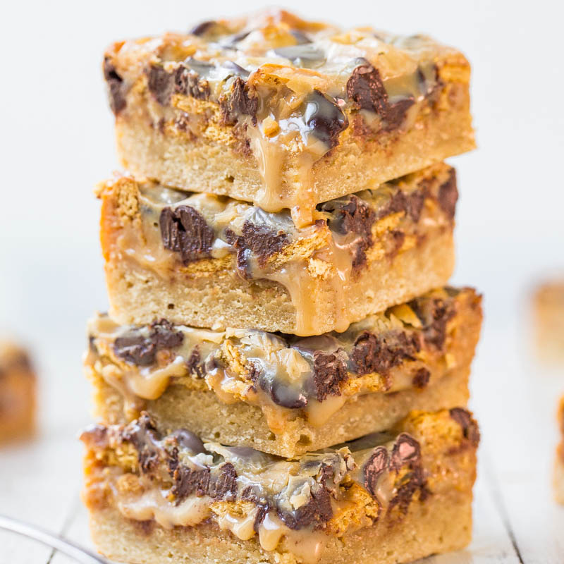 Chocolate Chip Cookie Bars - A Beautiful Mess