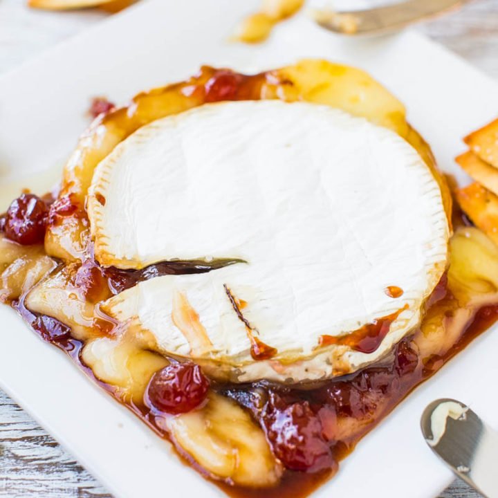 7 Showstopping Baked Brie Recipes