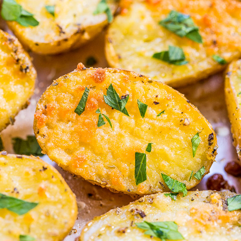 10 Healthy Baked Potato Toppings - Hungry Healthy Happy