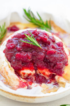 Easy Cranberry Baked Brie (Simple Yet Elegant!) - Averie Cooks