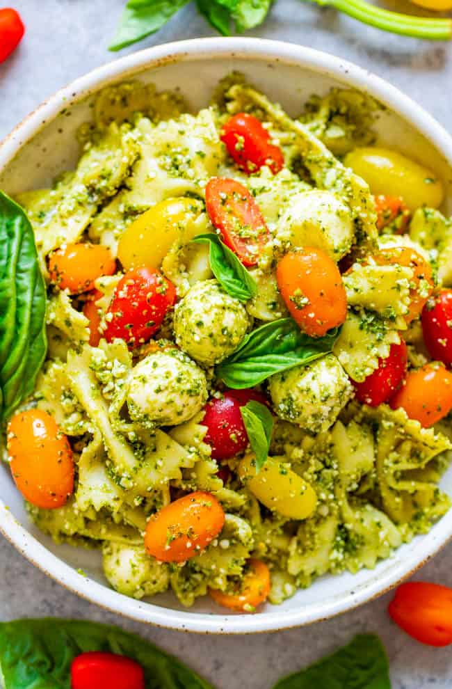 Pesto Pasta Salad (with Tomatoes & Mozzarella!) - Averie Cooks