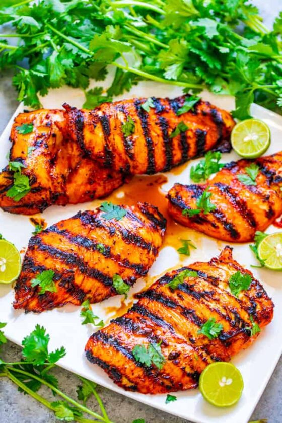 Grilled Lime Sriracha Chicken (Healthy & So Easy!) - Averie Cooks