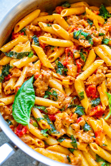 One-Pot Italian Sausage Pasta Recipe - Averie Cooks