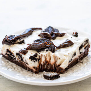 Chocolate Mud Pie Bars - Averie Cooks