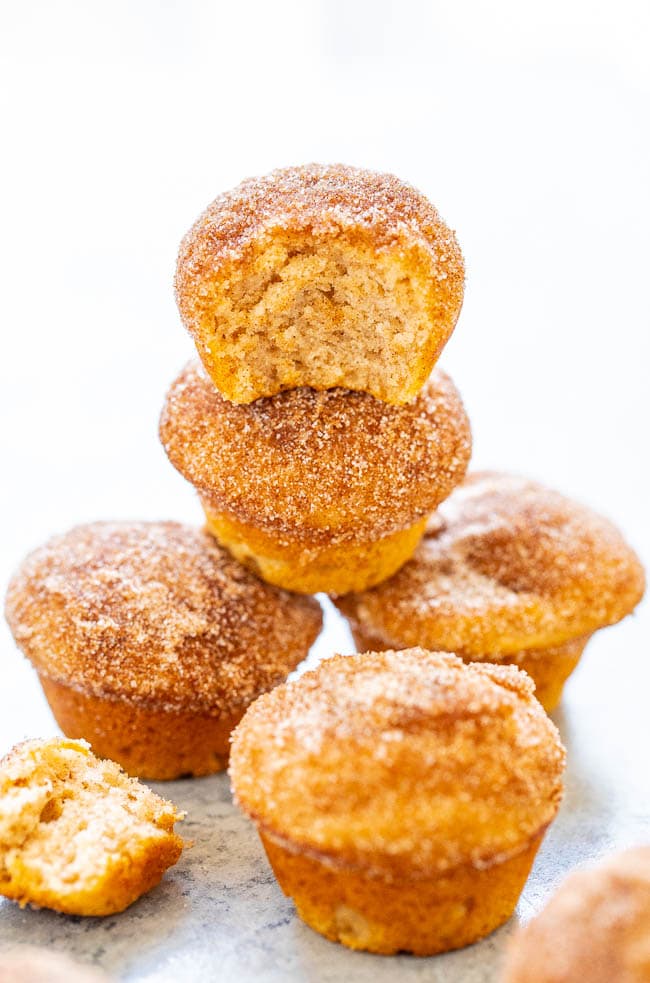 Mini Snickerdoodle Muffins (Cinnamon Sugar Muffins) - Averie Cooks