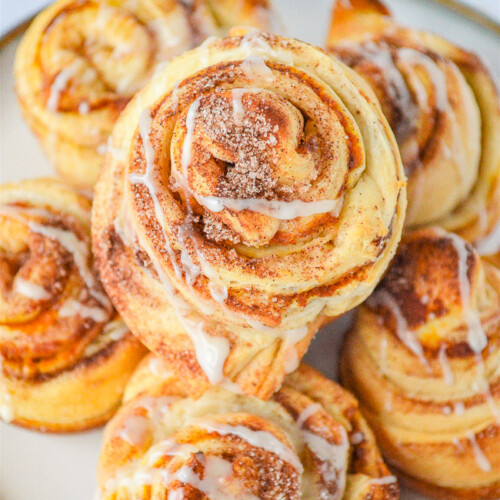 Pumpkin Spice Cruffins - Averie Cooks