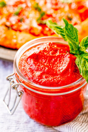 Easy Pizza Sauce Recipe (Simple & No Cook!) - Averie Cooks