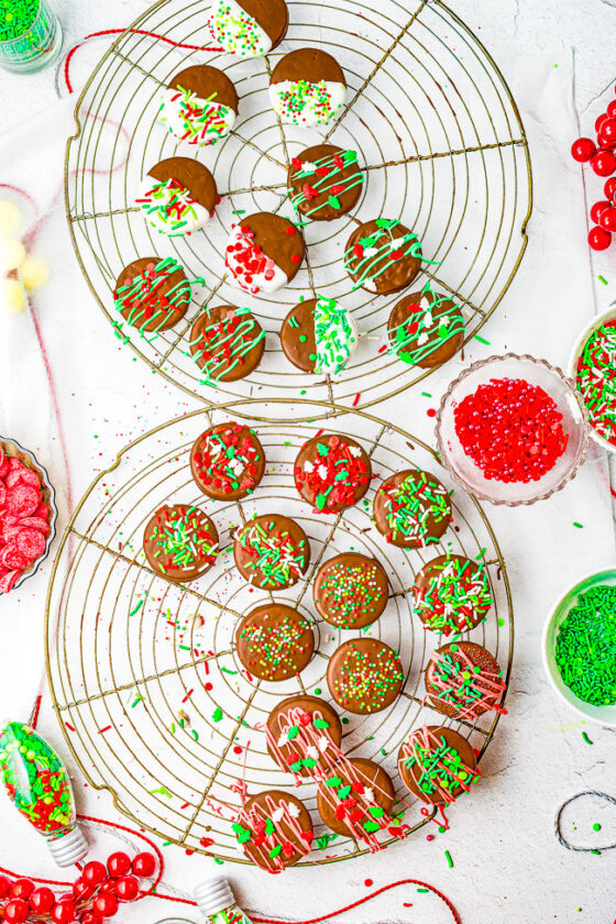 Christmas Chocolate-Covered Oreos - Averie Cooks