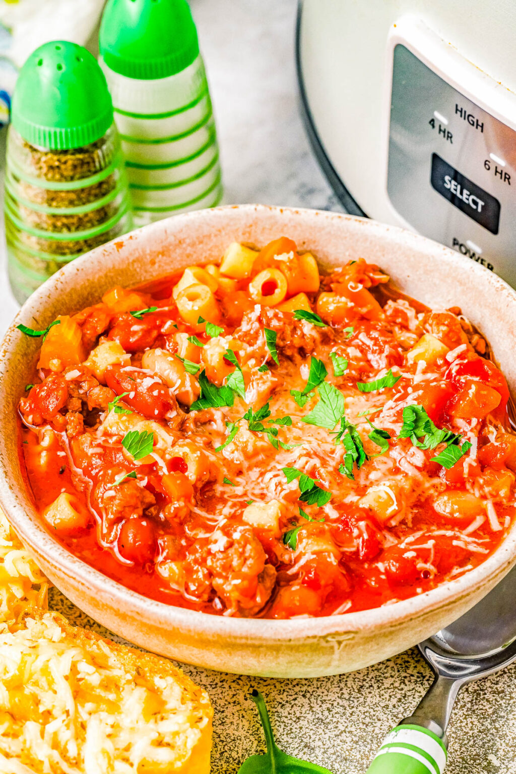 Slow Cooker Pasta e Fagioli Soup - Averie Cooks