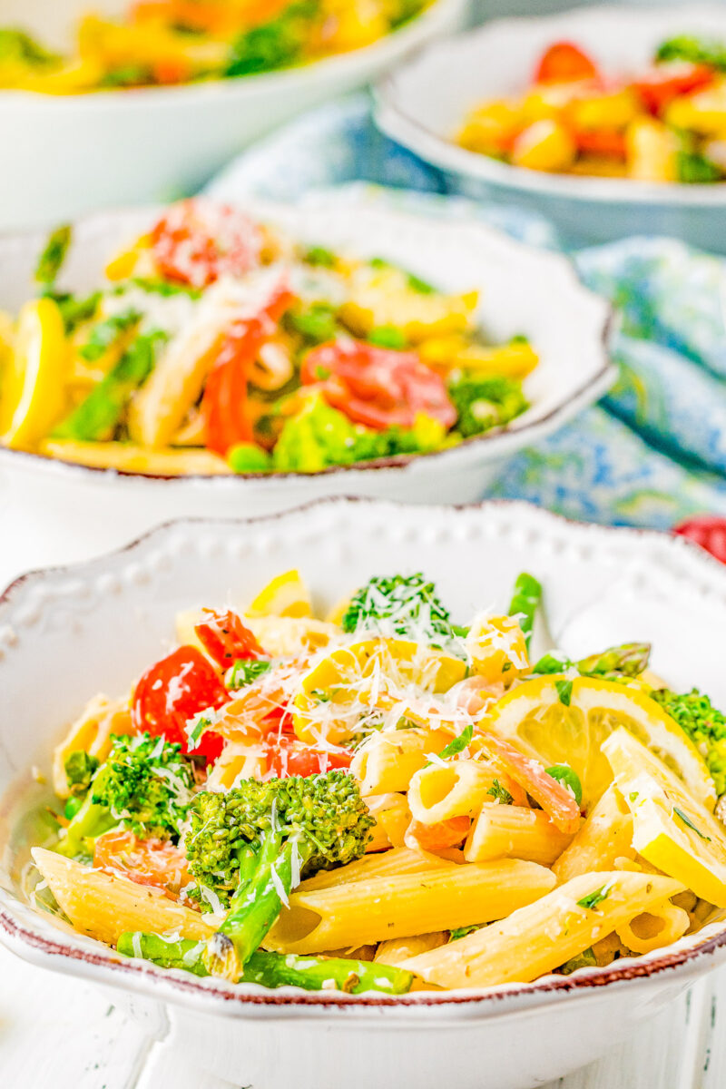 Creamy Pasta Primavera - Averie Cooks