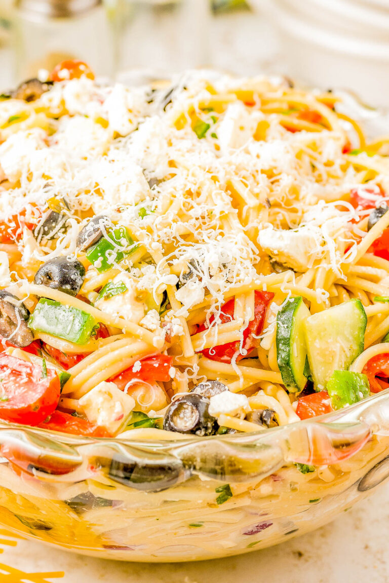 Cold Spaghetti Pasta Salad - Averie Cooks