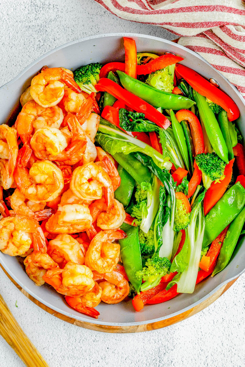 20 Minute Garlic Shrimp Stir Fry Recipe Averie Cooks