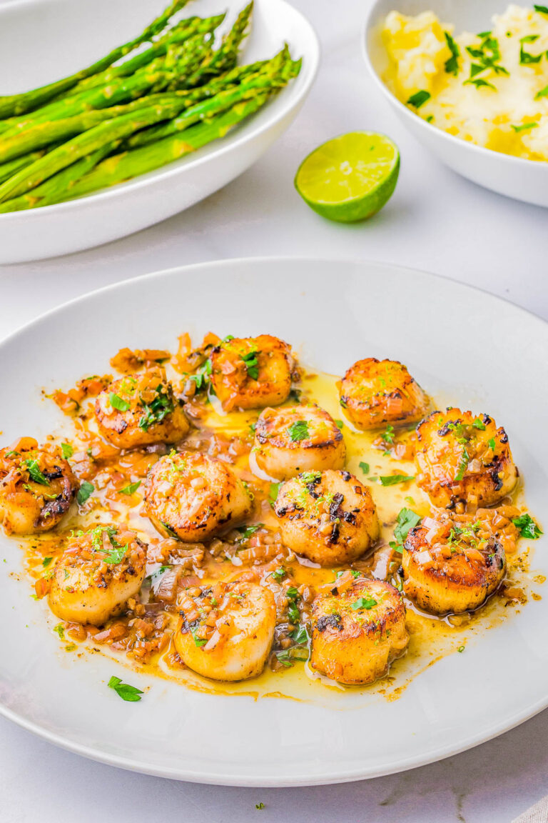 Pan Seared Garlic Butter Scallops - Averie Cooks