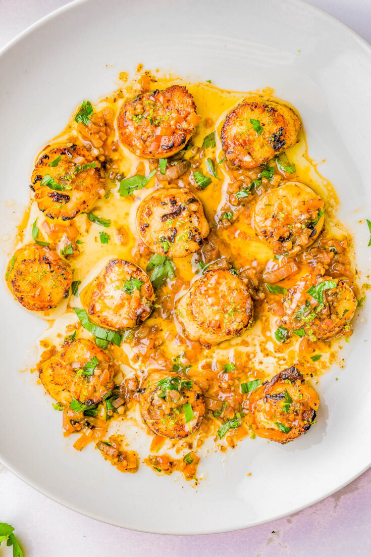 https://www.averiecooks.com/wp-content/uploads/2023/12/garlicbutterscallops-28-735x1103.jpg