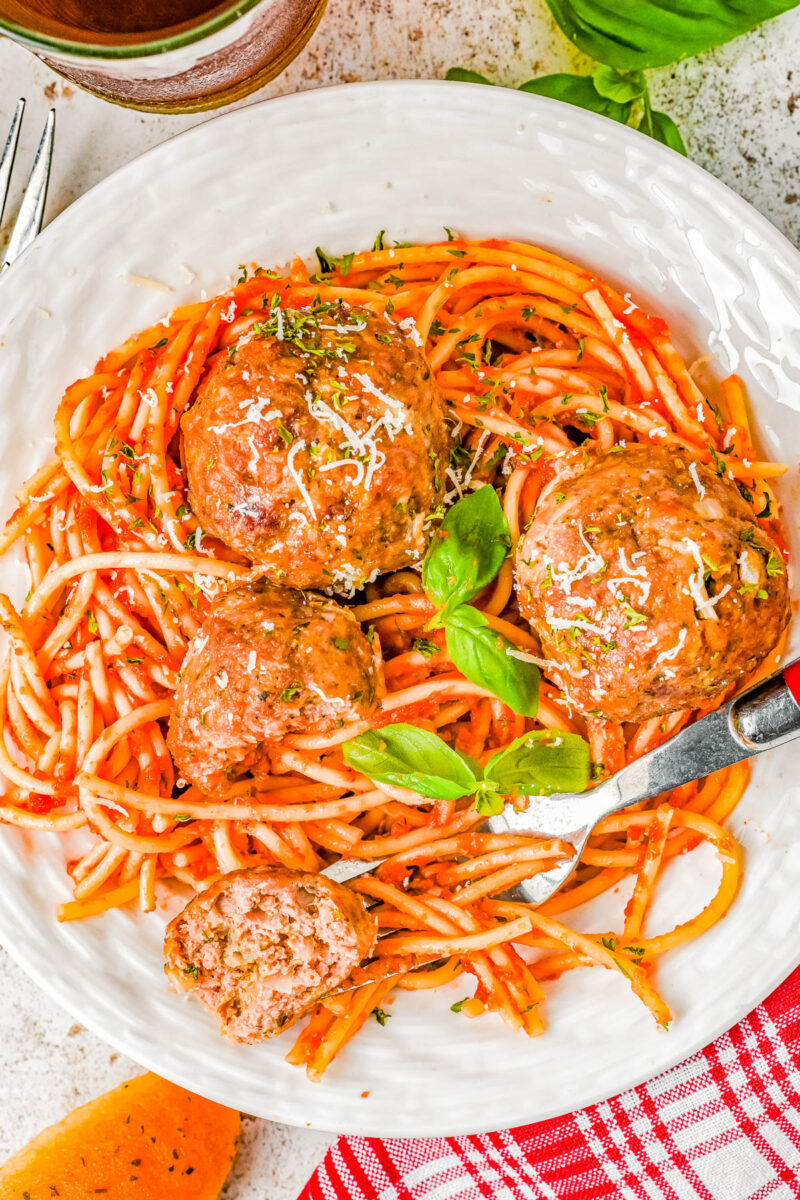 30-Minute Baked Italian Meatballs - Averie Cooks