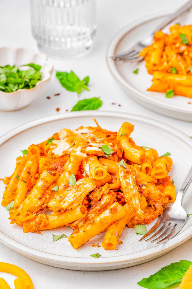 8-Ingredient Baked Ziti with Chicken - Averie Cooks