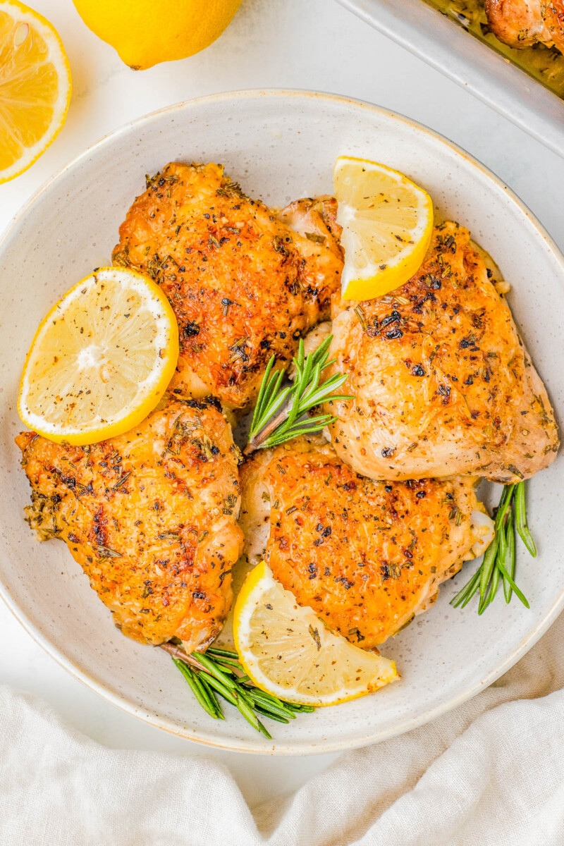 5-ingredient Baked Lemon Rosemary Chicken - Averie Cooks