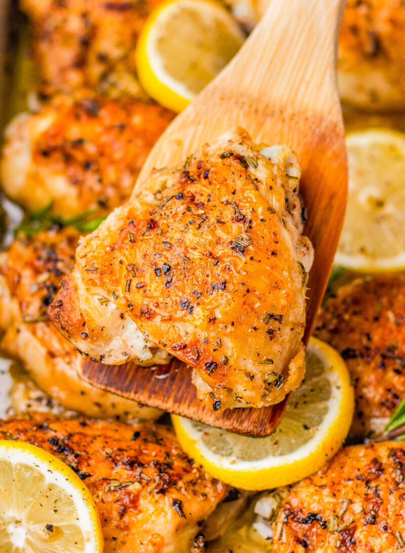 5-Ingredient Baked Lemon Rosemary Chicken - Averie Cooks