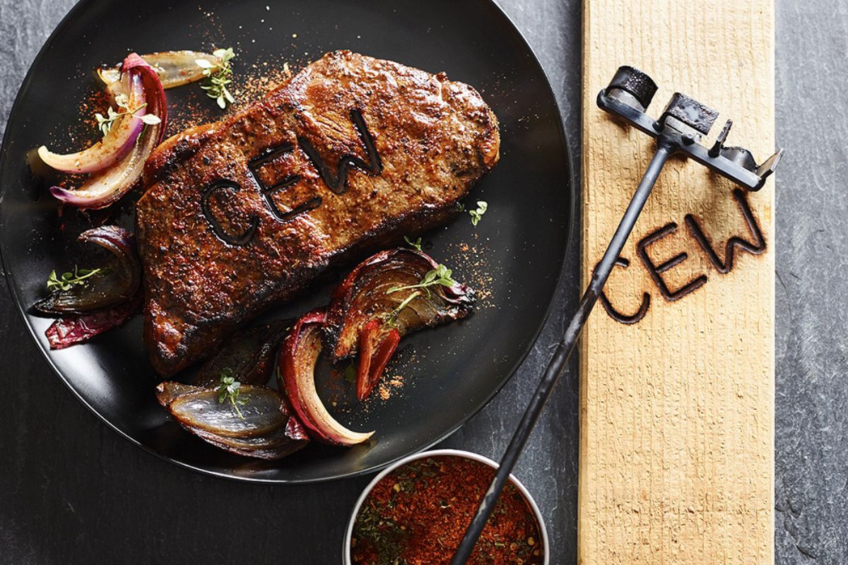 Best Father's Day cooking gifts: monogrammed steak brand 