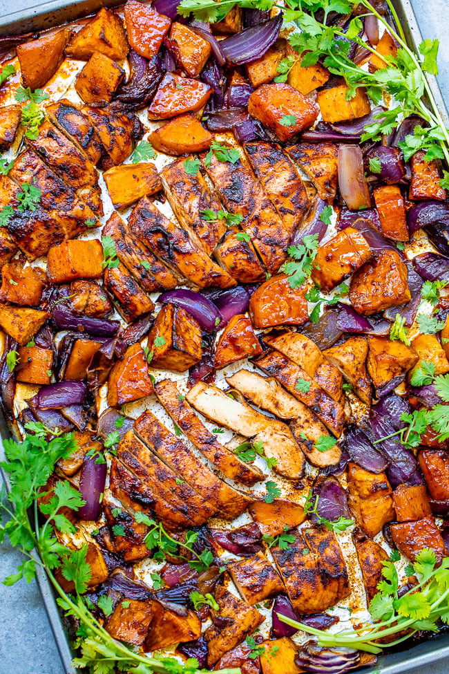 Spiced Brown Sugar Chicken and Sweet Potatoes — An EASY sheet pan meal that's ready in 30 minutes and loaded with layers of flavors from the spice rub, which features a mixture of chili powder, brown sugar, cumin, and more!!